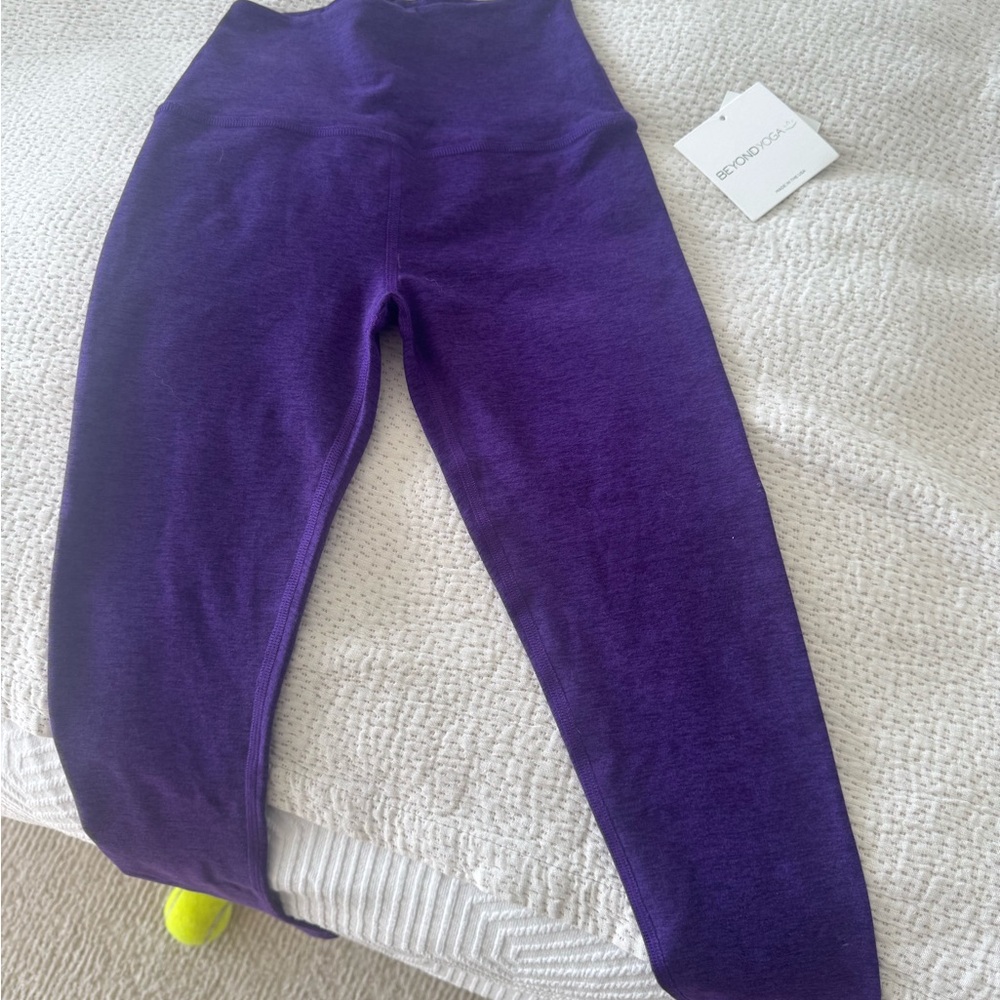 Beyond Yoga Purple High-Waisted Leggings